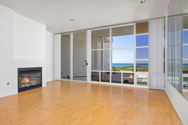 160 Solana Point Circle, Solana Beach, CA 92075