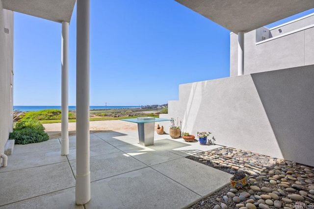 160 Solana Point Circle, Solana Beach, CA 92075