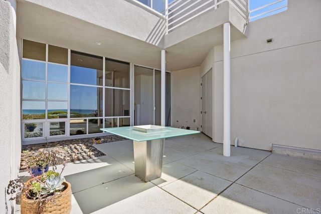 160 Solana Point Circle, Solana Beach, CA 92075