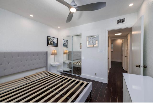 601 SE 5th Court 102, Fort Lauderdale, FL 33301