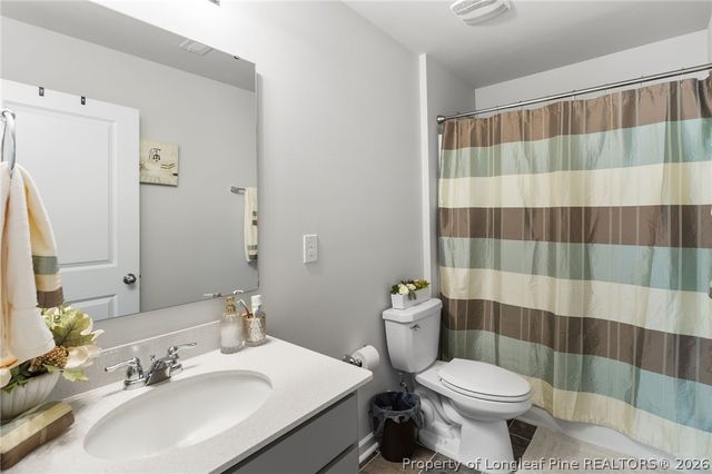 222 Cobra Lane, Raeford, NC 28376