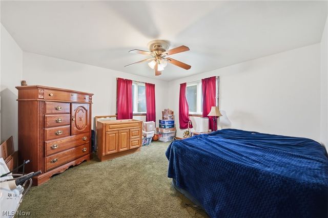 14 N Cross Street, Columbiana, OH 44408