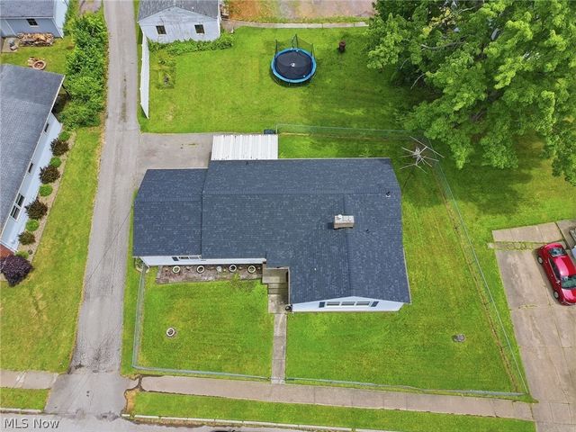 14 N Cross Street, Columbiana, OH 44408
