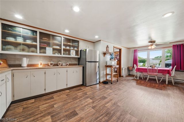 14 N Cross Street, Columbiana, OH 44408