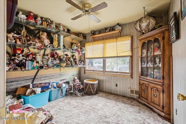 8 Hawaii Road, Jackson, NJ 08527