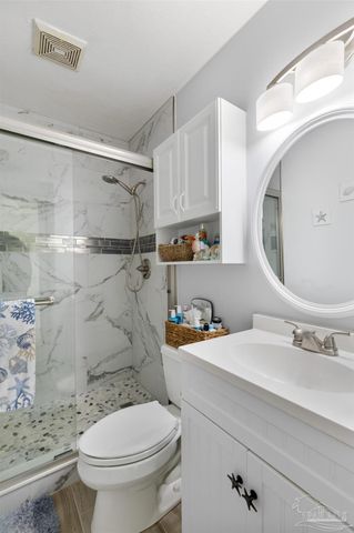 201 Pensacola Beach Rd C8, Gulf Breeze, FL 32561