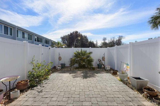 201 Pensacola Beach Rd C8, Gulf Breeze, FL 32561