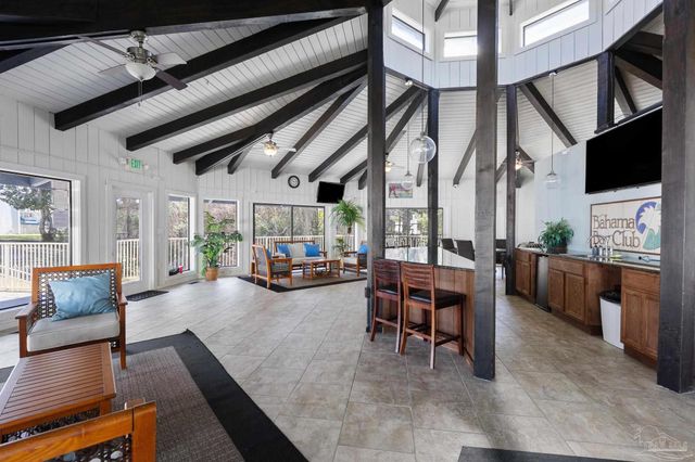 201 Pensacola Beach Rd C8, Gulf Breeze, FL 32561