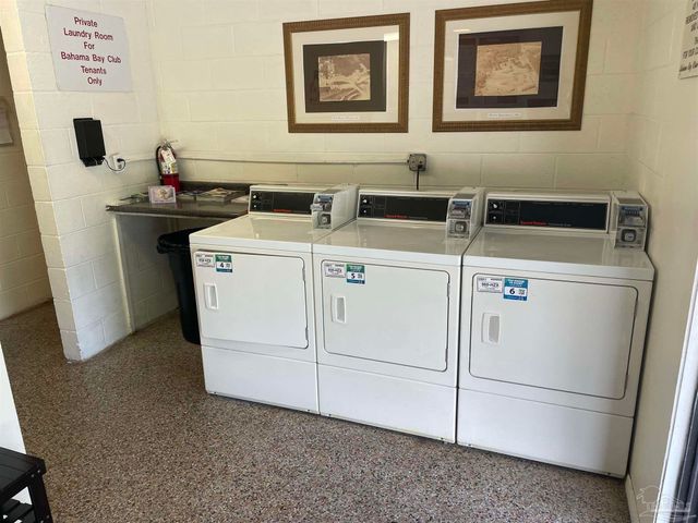 201 Pensacola Beach Rd C8, Gulf Breeze, FL 32561