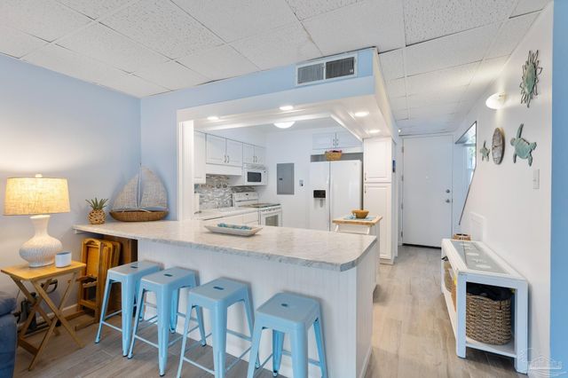 201 Pensacola Beach Rd C8, Gulf Breeze, FL 32561