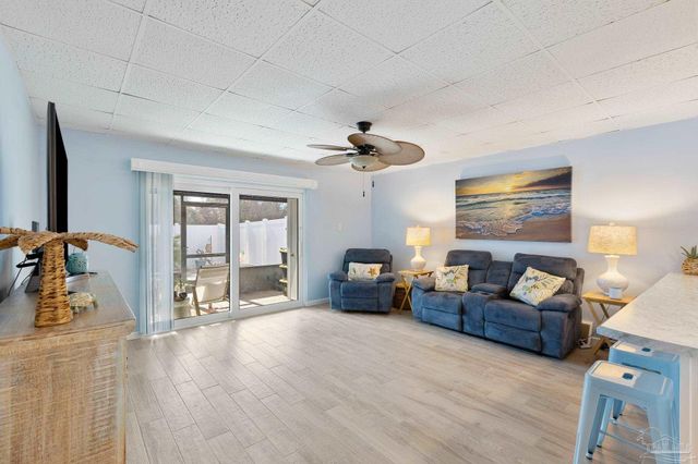 201 Pensacola Beach Rd C8, Gulf Breeze, FL 32561