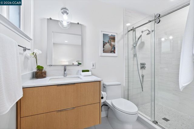 29 Whitehall Drive, Orinda, CA 94563