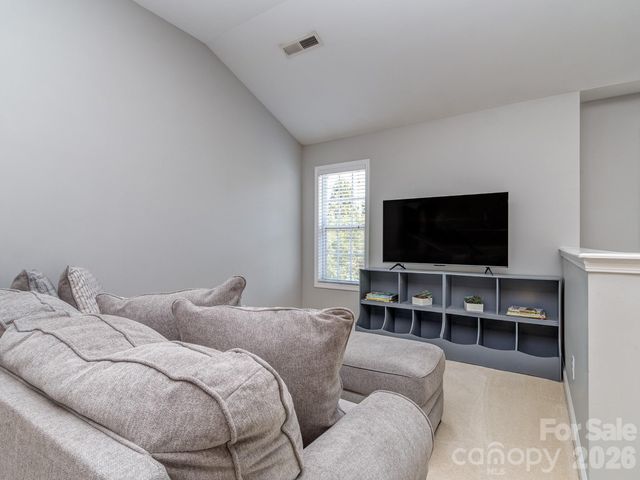 2008 Shalford Lane, Matthews, NC 28104