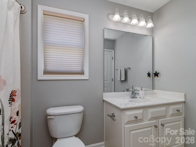 2008 Shalford Lane, Matthews, NC 28104