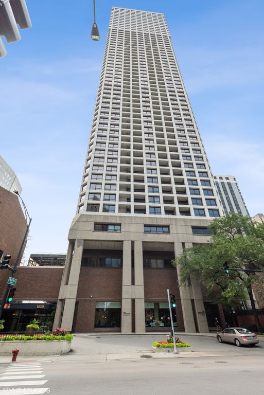 1030 N STATE Street 43M, Chicago, IL 60610