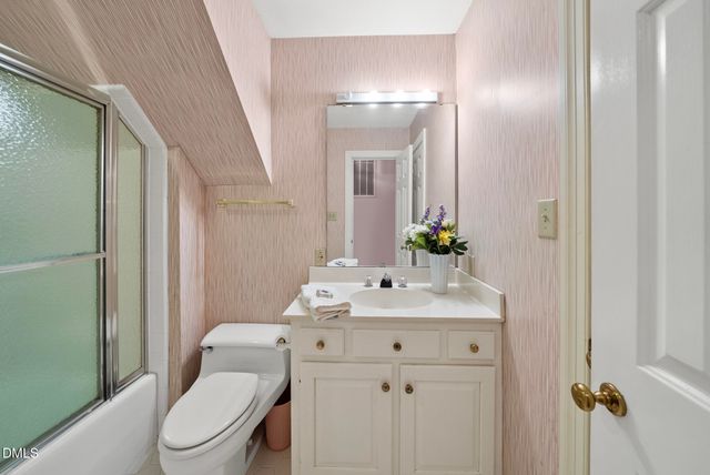 191 Nc 56 Highway E, Louisburg, NC 27549