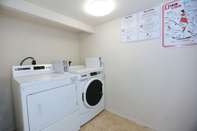 2501 Truxillo Street B, Houston, TX 77004