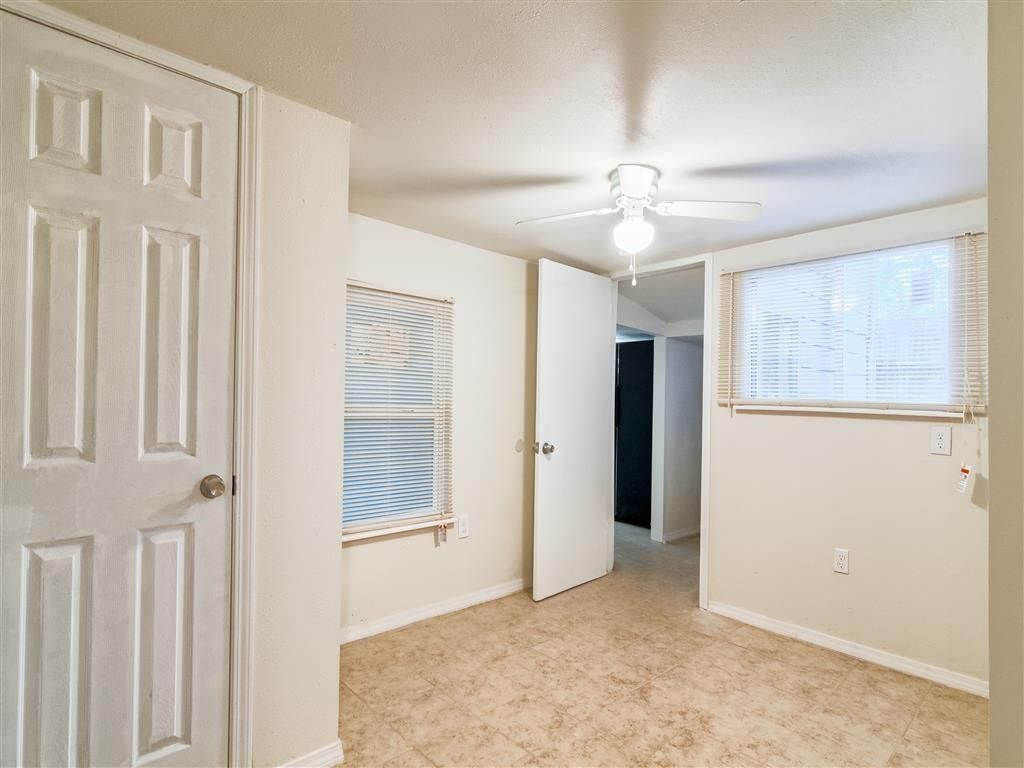 2501 Truxillo Street B, Houston, TX 77004