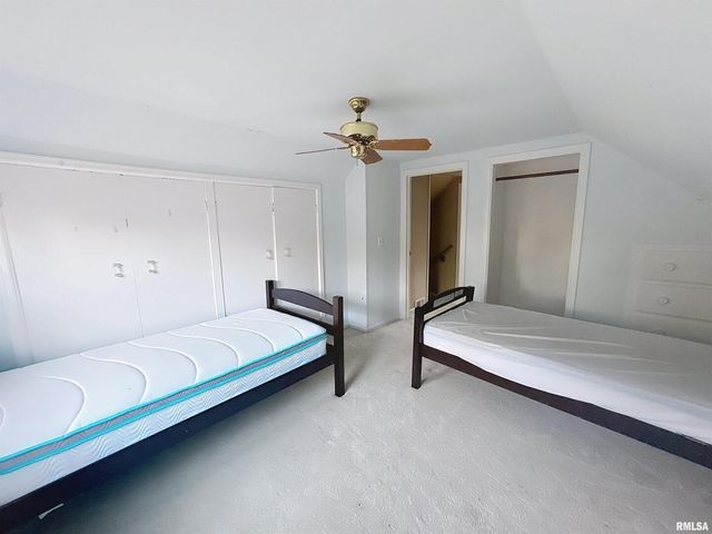 2130 10TH Street, East Moline, IL 61244