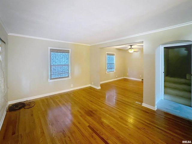 2130 10TH Street, East Moline, IL 61244