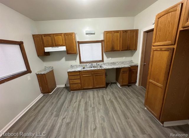 1814 Schaefer Street, Saginaw, MI 48602