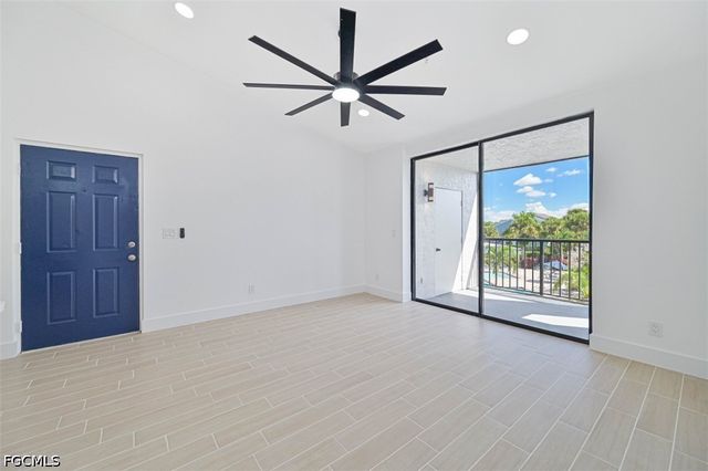 13521 Eagle Ridge DR 136, Fort Myers, FL 33912