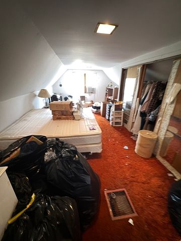 10210 S Prairie Avenue, Chicago, IL 60628