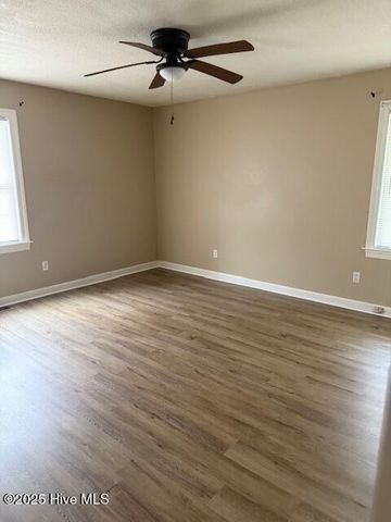 302 Lee Street, Greenville, NC 27858