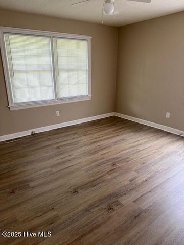 302 Lee Street, Greenville, NC 27858