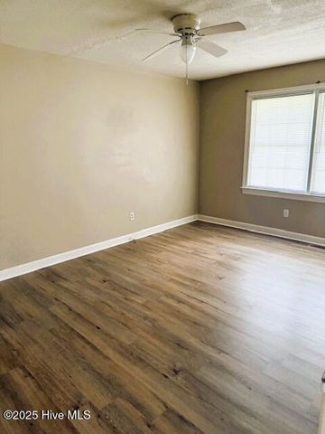 302 Lee Street, Greenville, NC 27858