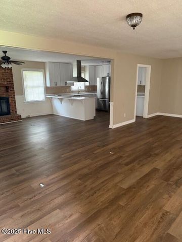 302 Lee Street, Greenville, NC 27858