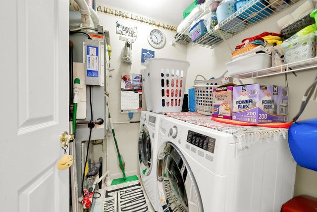 664 E Oakton Street, Des Plaines, IL 60018