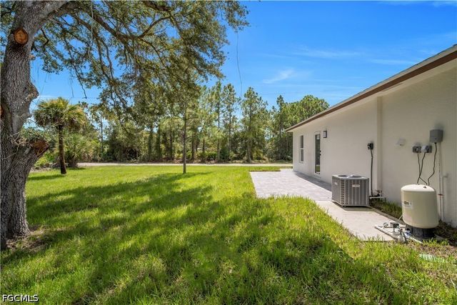 961 Gleason ST, Lehigh Acres, FL 33974