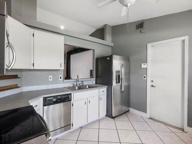581 SW Dairy Road, Port St Lucie, FL 34953