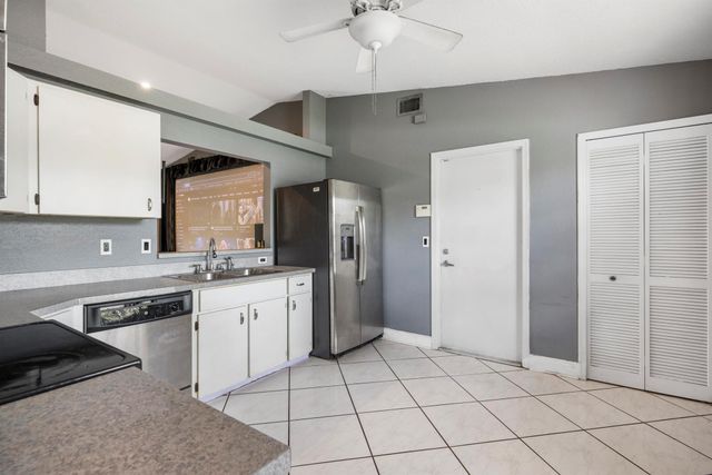 581 SW Dairy Road, Port St Lucie, FL 34953