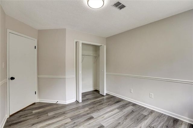 1124 Empire Circle, Lawrenceville, GA 30044