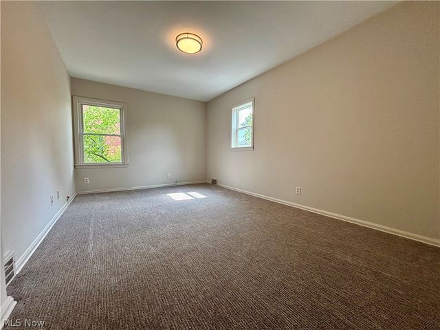 2607 Saybrook Road, University Heights, OH 44118