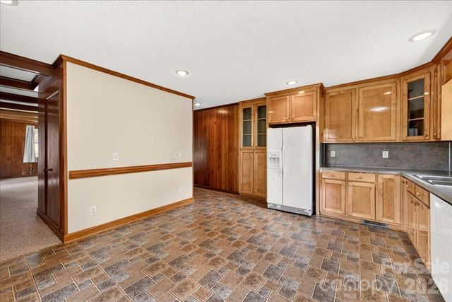104 2nd Avenue NE, Catawba, NC 28609