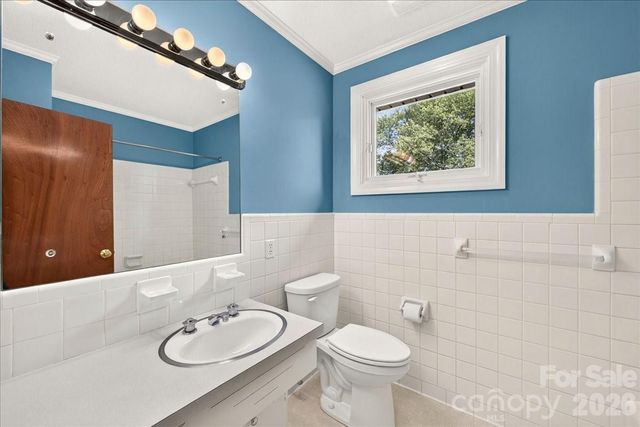 104 2nd Avenue NE, Catawba, NC 28609