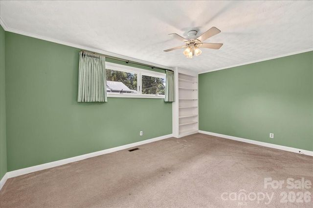104 2nd Avenue NE, Catawba, NC 28609