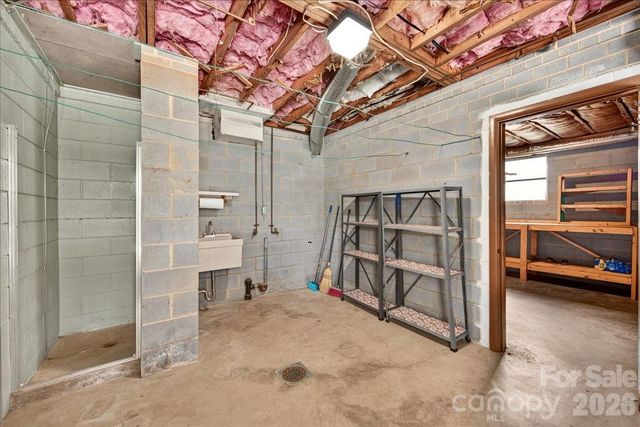 104 2nd Avenue NE, Catawba, NC 28609