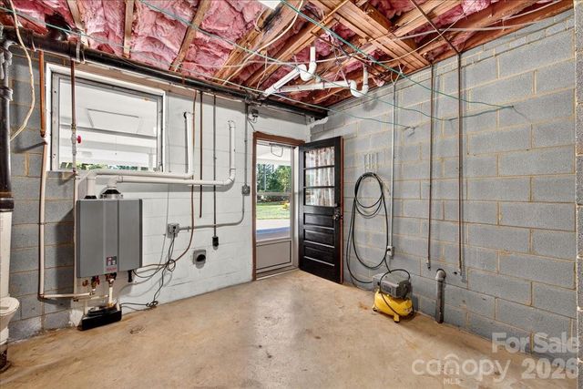 104 2nd Avenue NE, Catawba, NC 28609