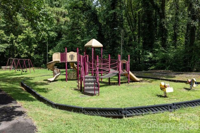104 2nd Avenue NE, Catawba, NC 28609