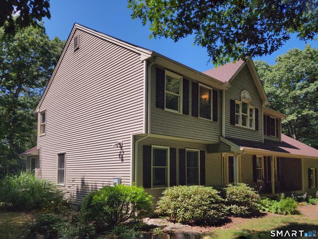 107 Robin Drive, Canton, CT 06019