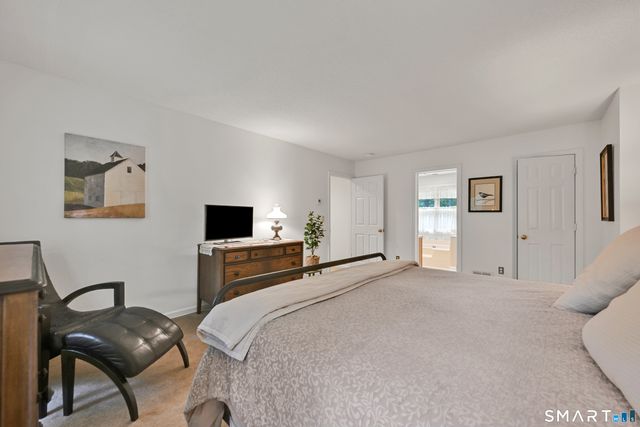107 Robin Drive, Canton, CT 06019