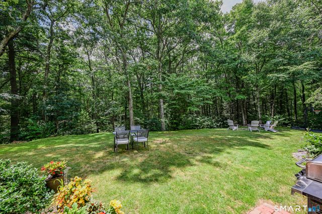 107 Robin Drive, Canton, CT 06019