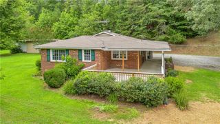 1618 Glenn Carlton Road, Boomer, NC 28606