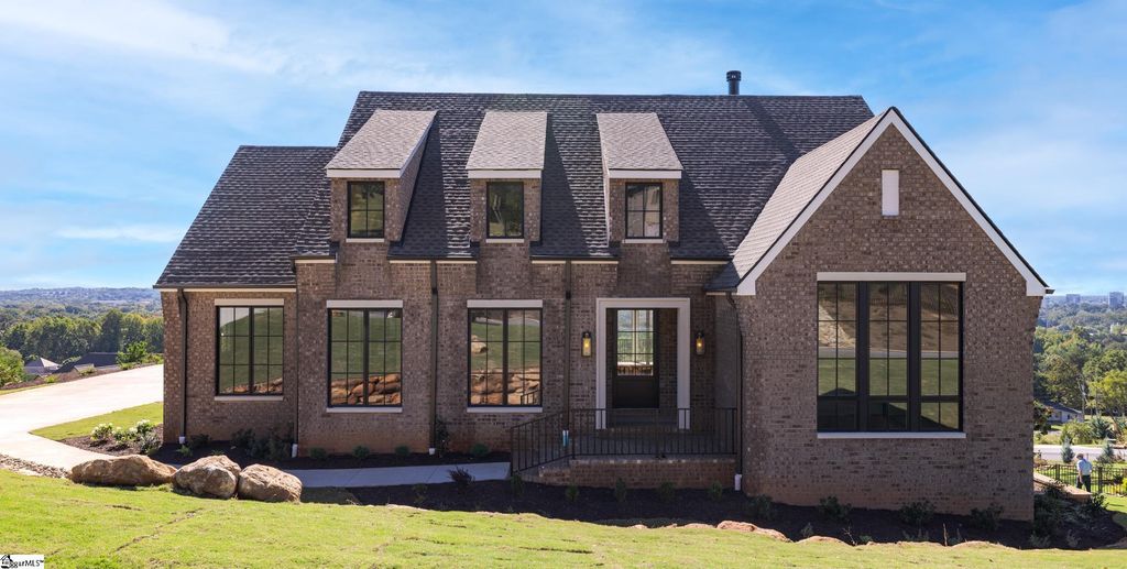 Image 1 of property listing at 15 Rovello Court, Greenville, SC 29609