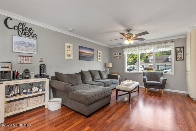 39 Appleton Drive, Hazlet, NJ 07730