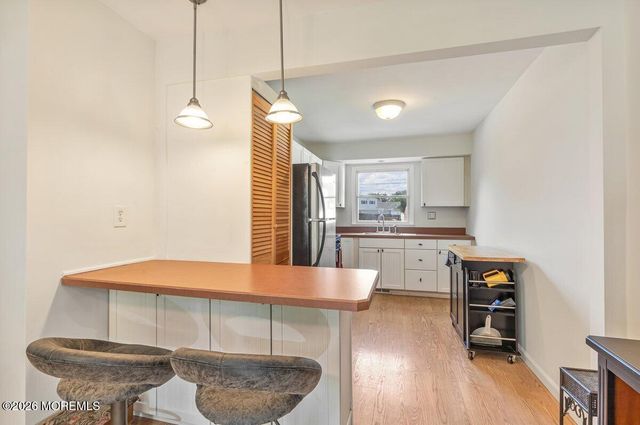 39 Appleton Drive, Hazlet, NJ 07730
